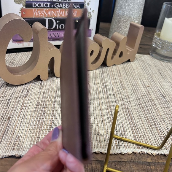 EUC Louis Vuitton Brown Leather Card Holder - Picture 11 of 13